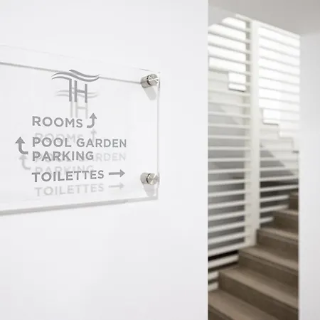 Trilago Hotel 3*