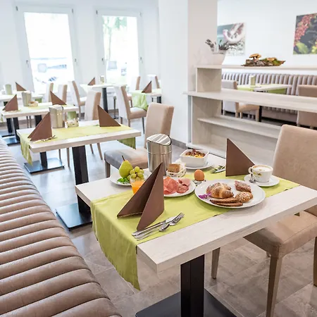 Trilago Hotel Trasaghis